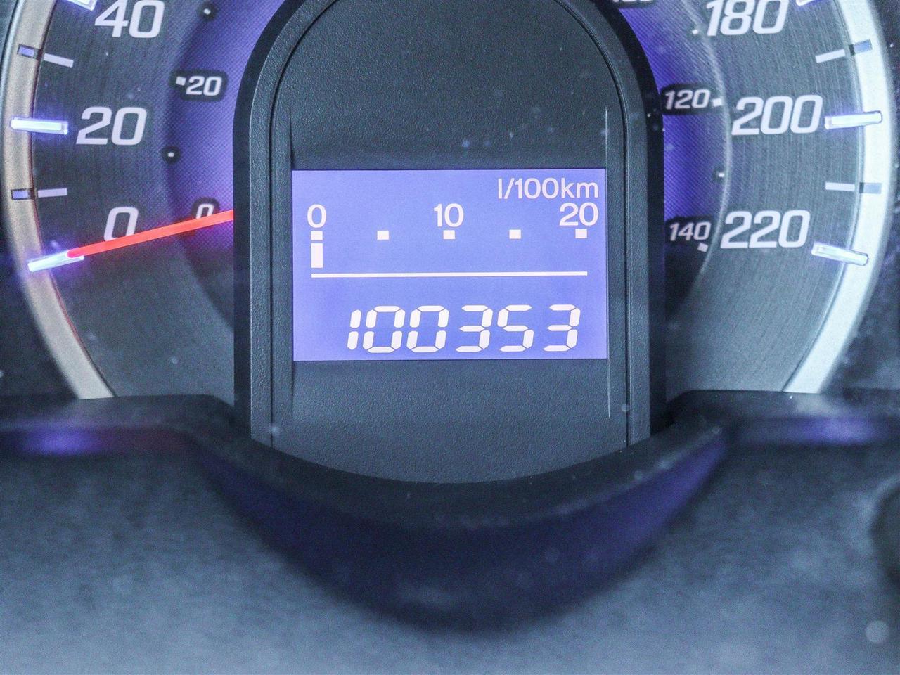 2009 Honda Fit Sport SUNROOF ALLOY WHEELS Photo