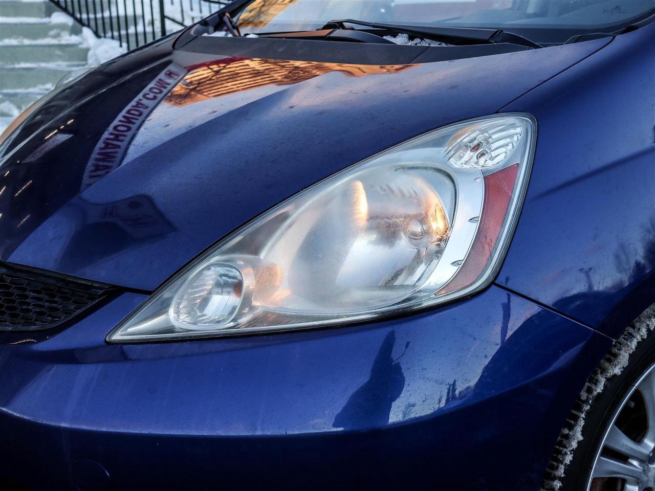 2009 Honda Fit Sport SUNROOF ALLOY WHEELS Photo