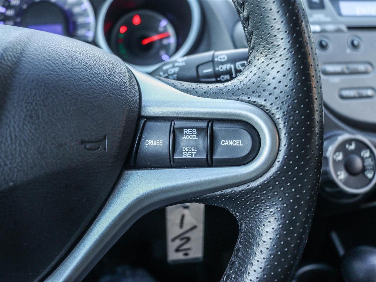 2009 Honda Fit Sport SUNROOF ALLOY WHEELS Photo