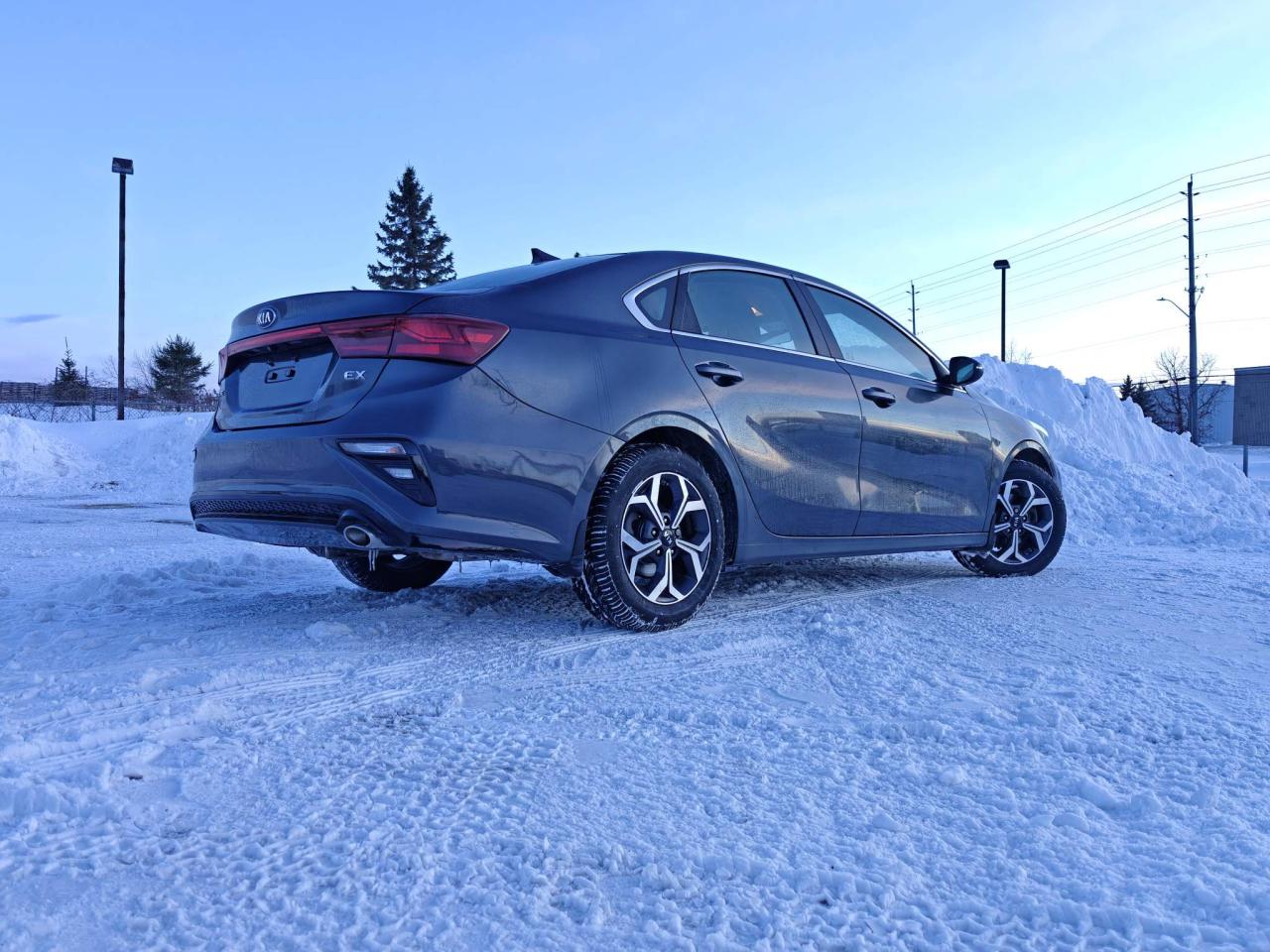 2019 Kia Forte EX (IVT) 4dr Sedan Photo