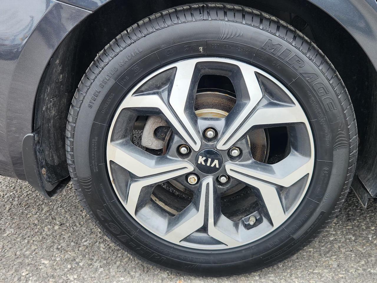 2019 Kia Forte EX (IVT) 4dr Sedan Photo4