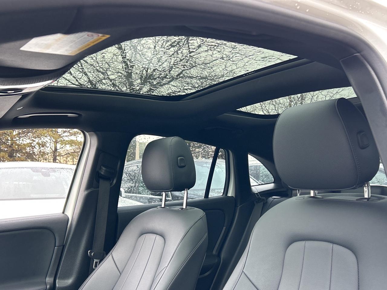 2026 Mercedes-Benz GLA GLA 250, APPLE CARPLAY/ANDROID AUTO, PANOROOF Photo2