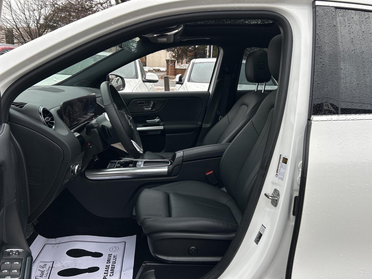 2026 Mercedes-Benz GLA GLA 250, APPLE CARPLAY/ANDROID AUTO, PANOROOF Photo