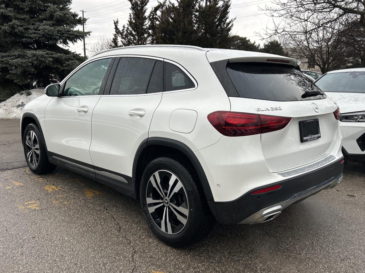 2026 Mercedes-Benz GLA GLA 250, APPLE CARPLAY/ANDROID AUTO, PANOROOF Photo