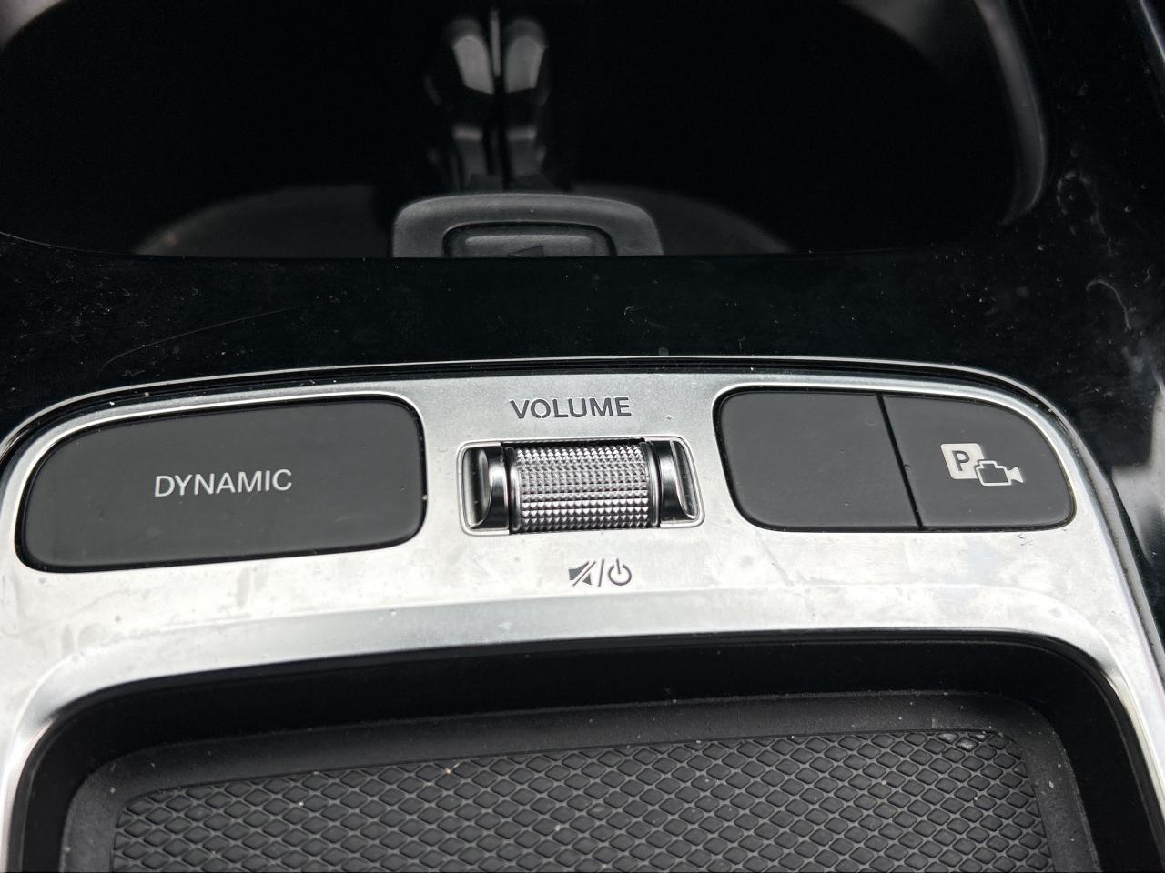 2026 Mercedes-Benz GLA GLA 250, APPLE CARPLAY/ANDROID AUTO, PANOROOF Photo