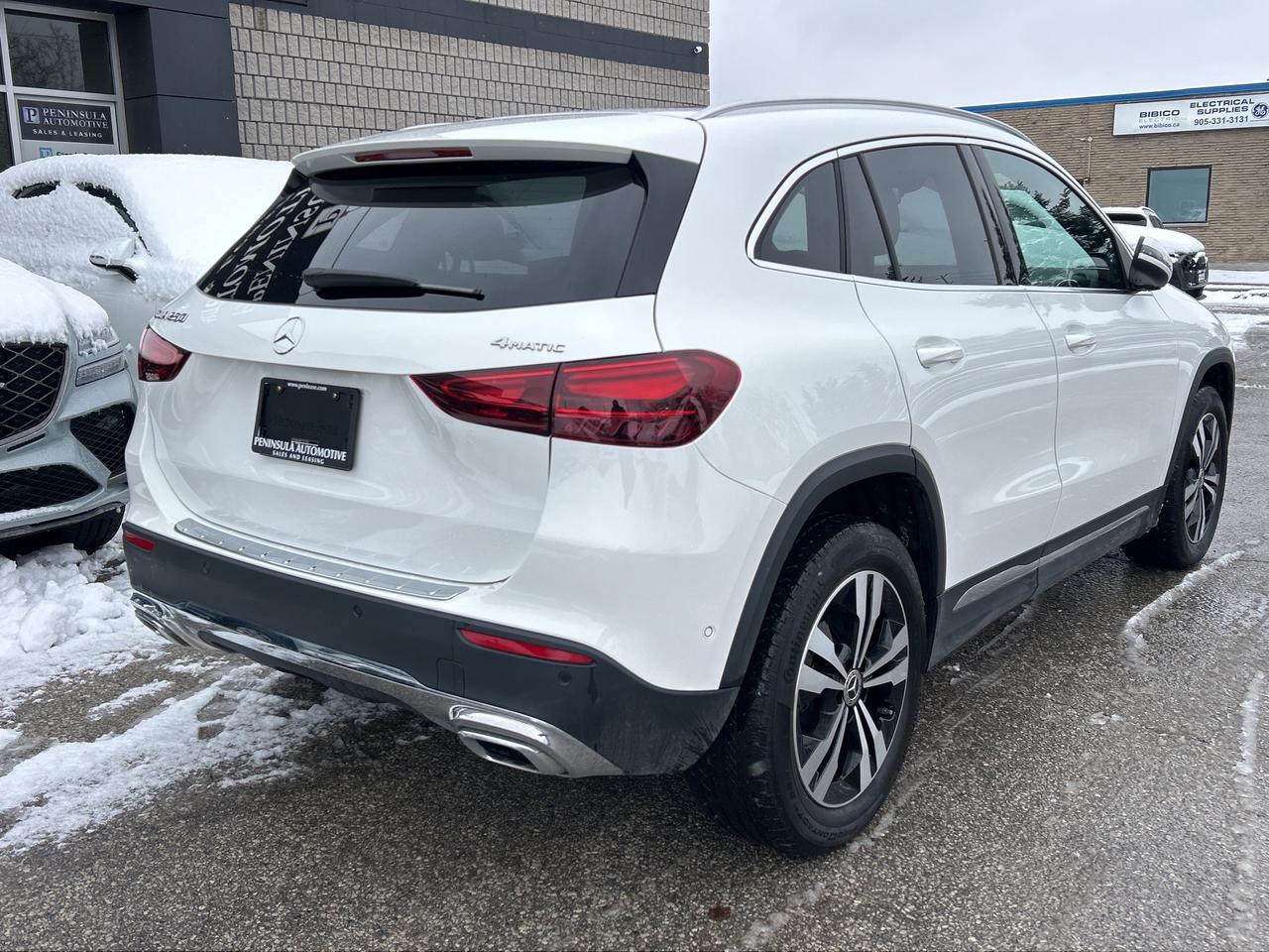 2026 Mercedes-Benz GLA 4MATIC, PANOROOF,NAVI,APPLE CARPLAY, ANDROID AUTO Photo