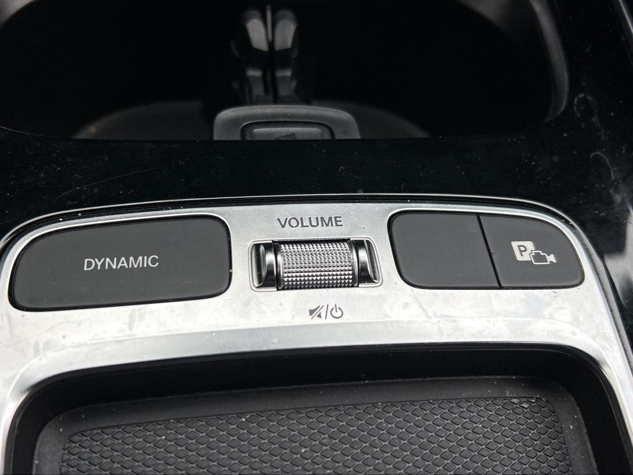 2026 Mercedes-Benz GLA 4MATIC, PANOROOF,NAVI,APPLE CARPLAY, ANDROID AUTO Photo