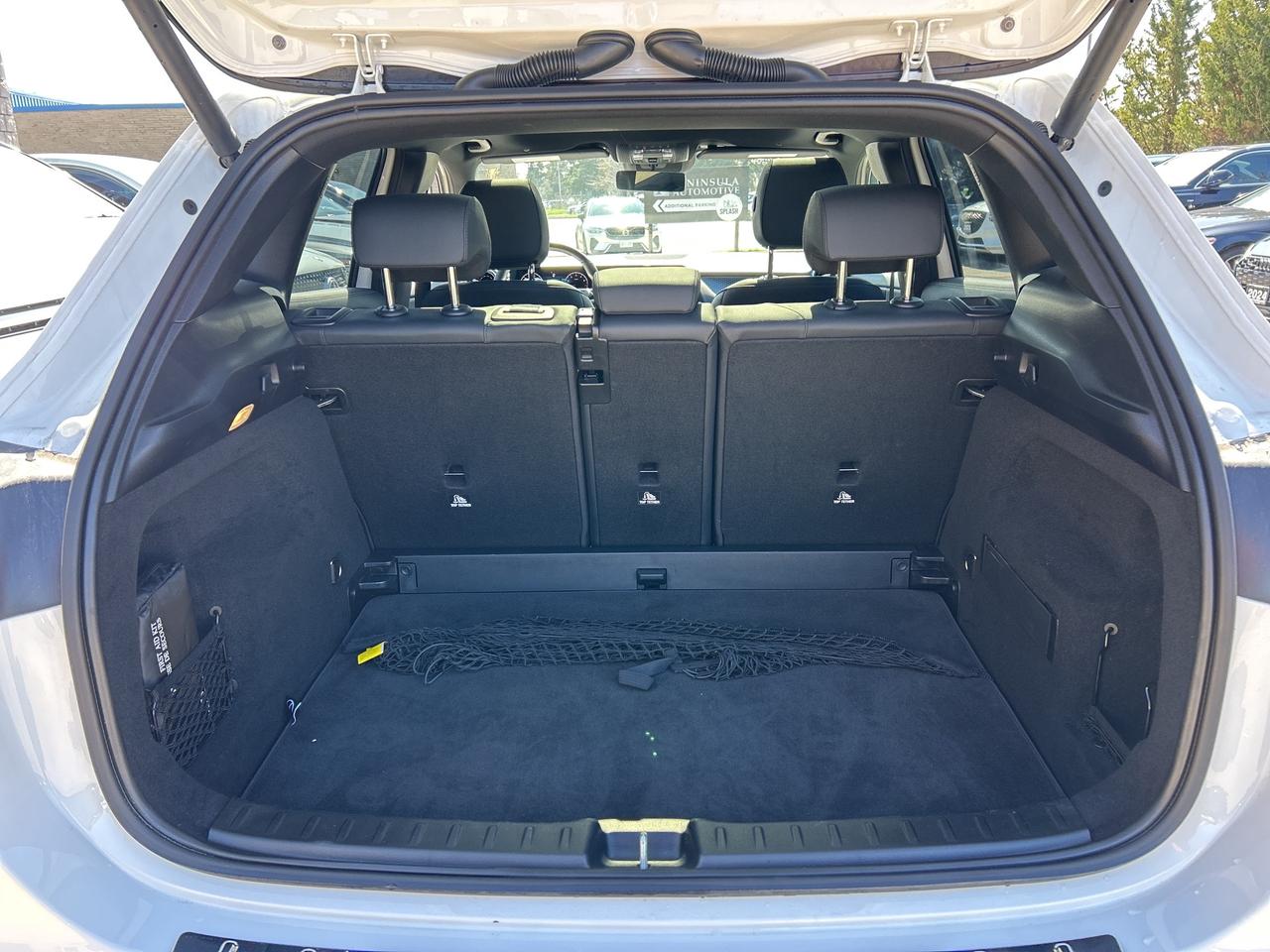 2026 Mercedes-Benz GLA 4MATIC, PANOROOF,NAVI,APPLE CARPLAY, ANDROID AUTO Photo