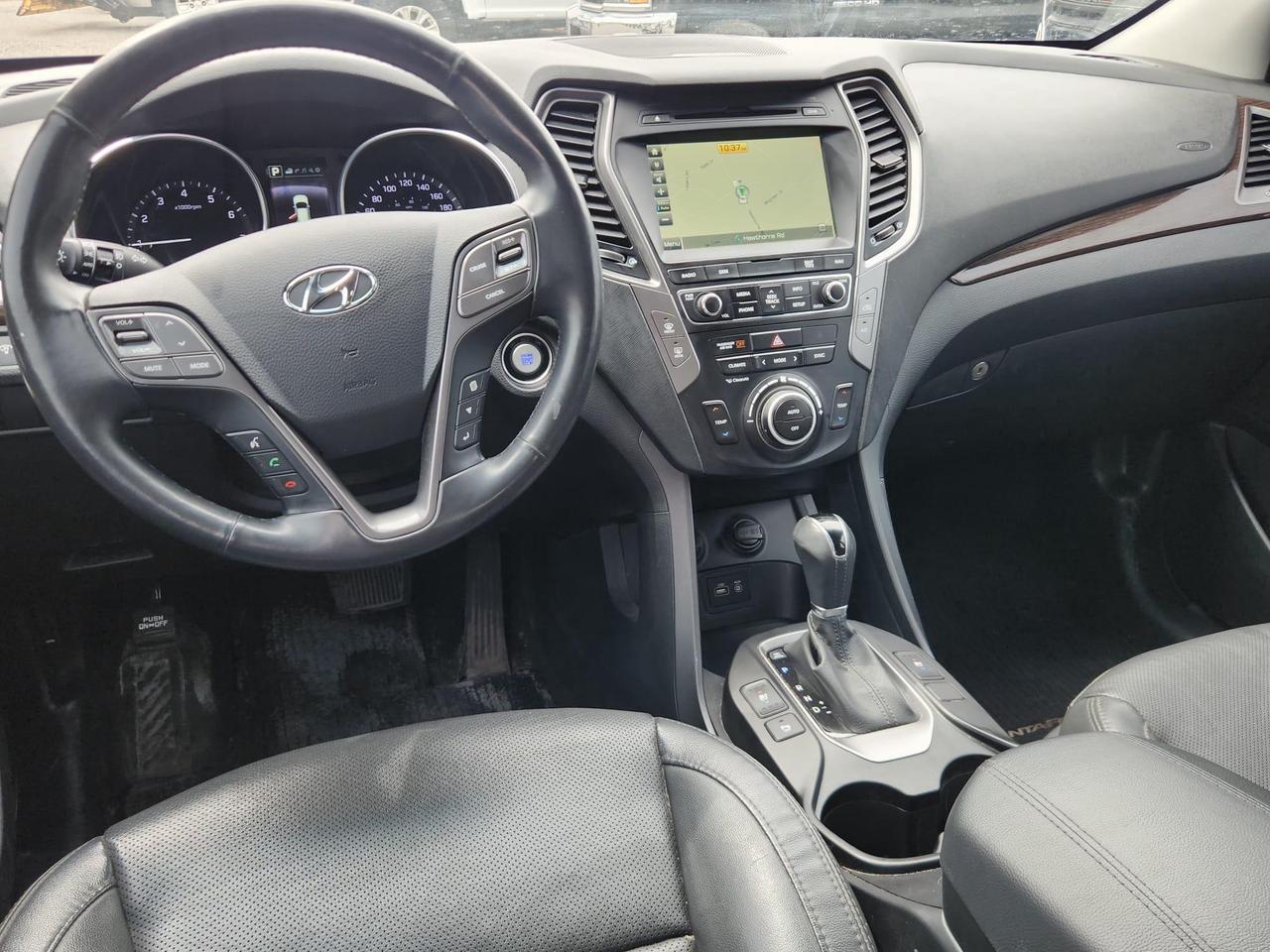 2017 Hyundai Santa Fe Sport 2.0T Limited (A6) 4dr All-Wheel Drive Photo4