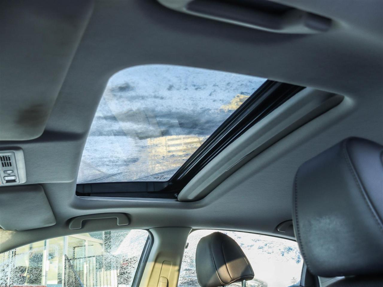 2021 Honda Insight Touring LEATHER NAVI SUNROOF Photo