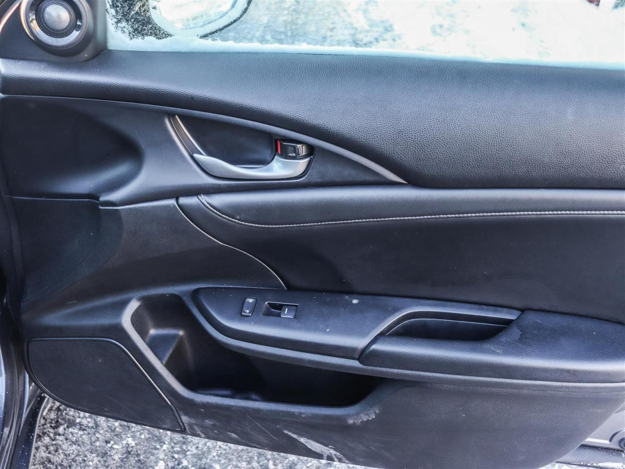 2021 Honda Insight Touring LEATHER NAVI SUNROOF Photo