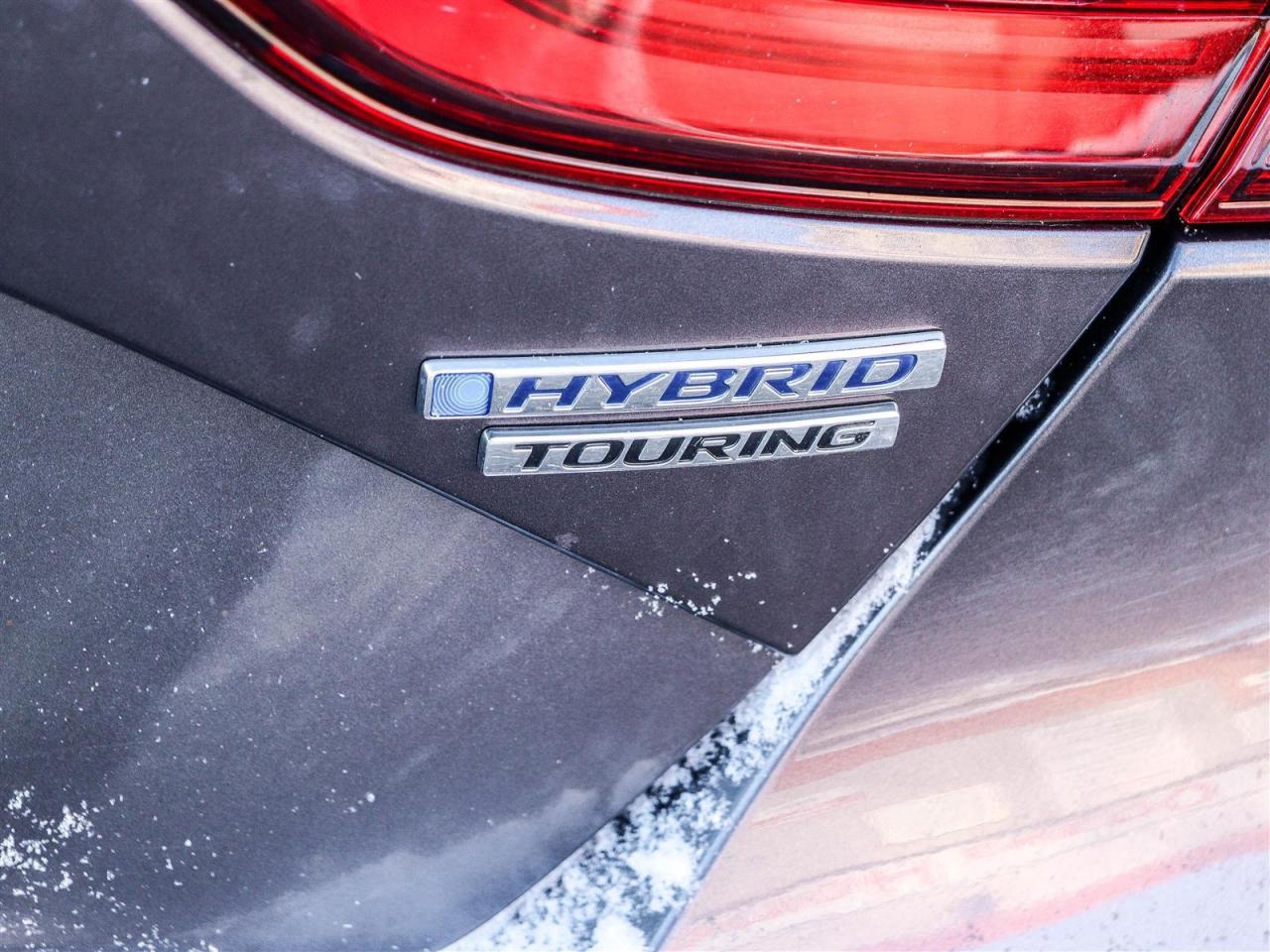 2021 Honda Insight Touring LEATHER NAVI SUNROOF Photo