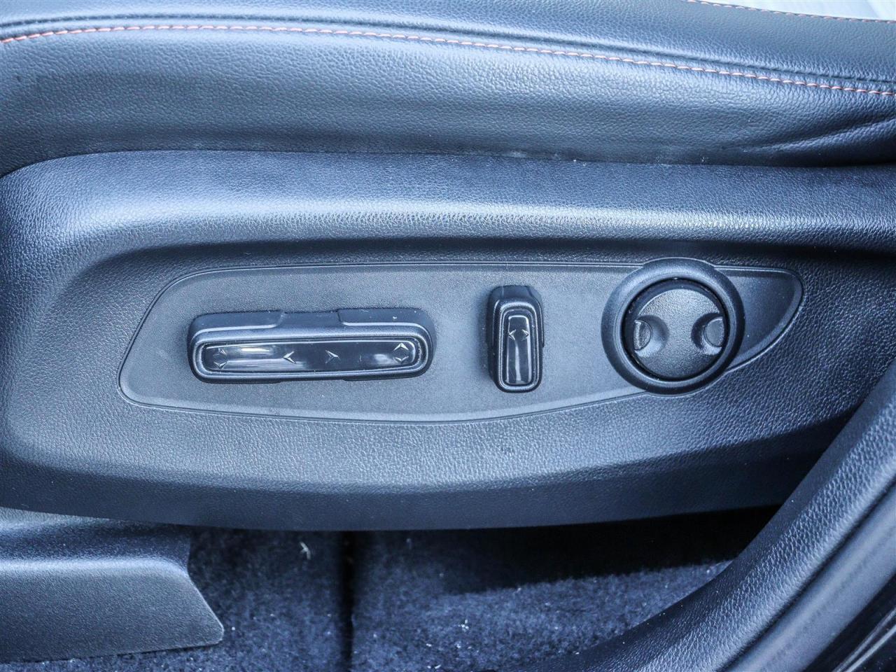 2024 Honda CR-V Hybrid Touring LEATHER NAVI SUNROOF Photo