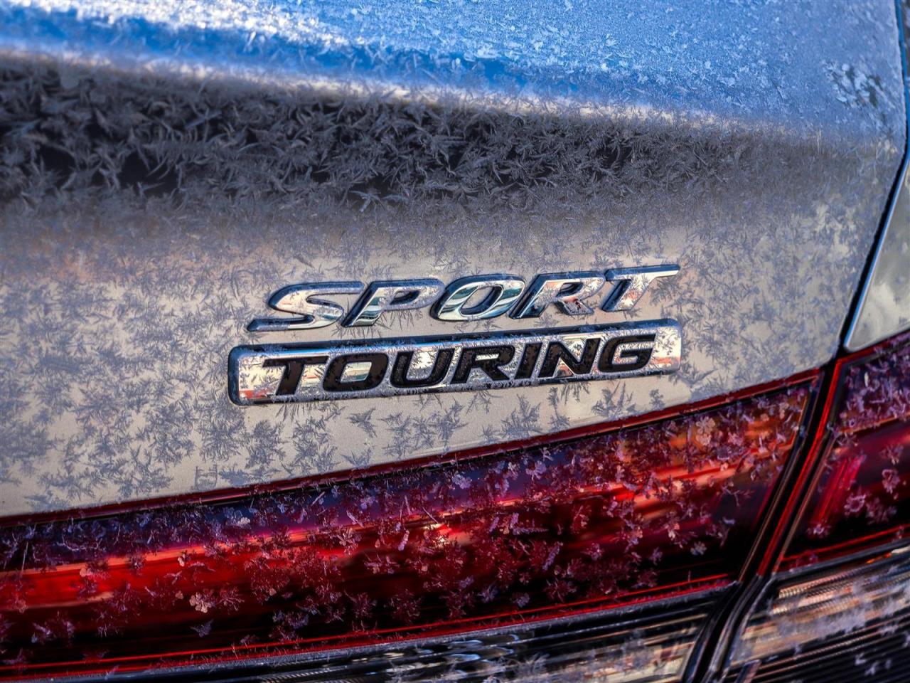 2025 Honda Civic Hybrid Sport TOURING HYBRID LEATHER NAVI Photo