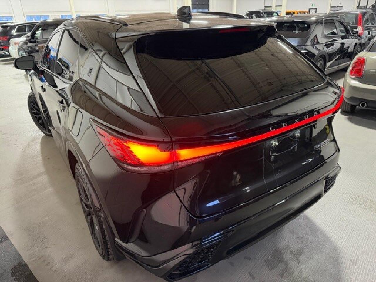 2023 Lexus RX RX 500h F Sport 3 Heads Up 2 SETS OF WHEELS Photo