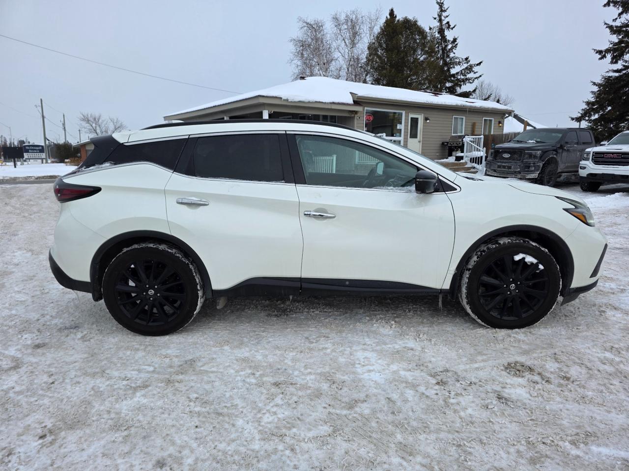 2021 Nissan Murano Midnight Edition 4dr All-wheel Drive Photo4