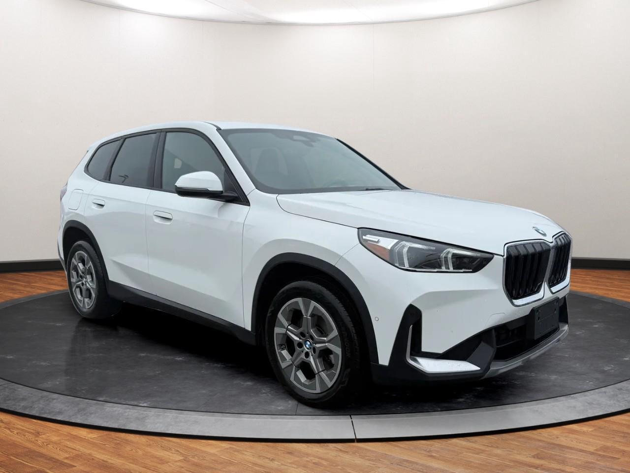 2025 BMW X1 xDrive28i Photo
