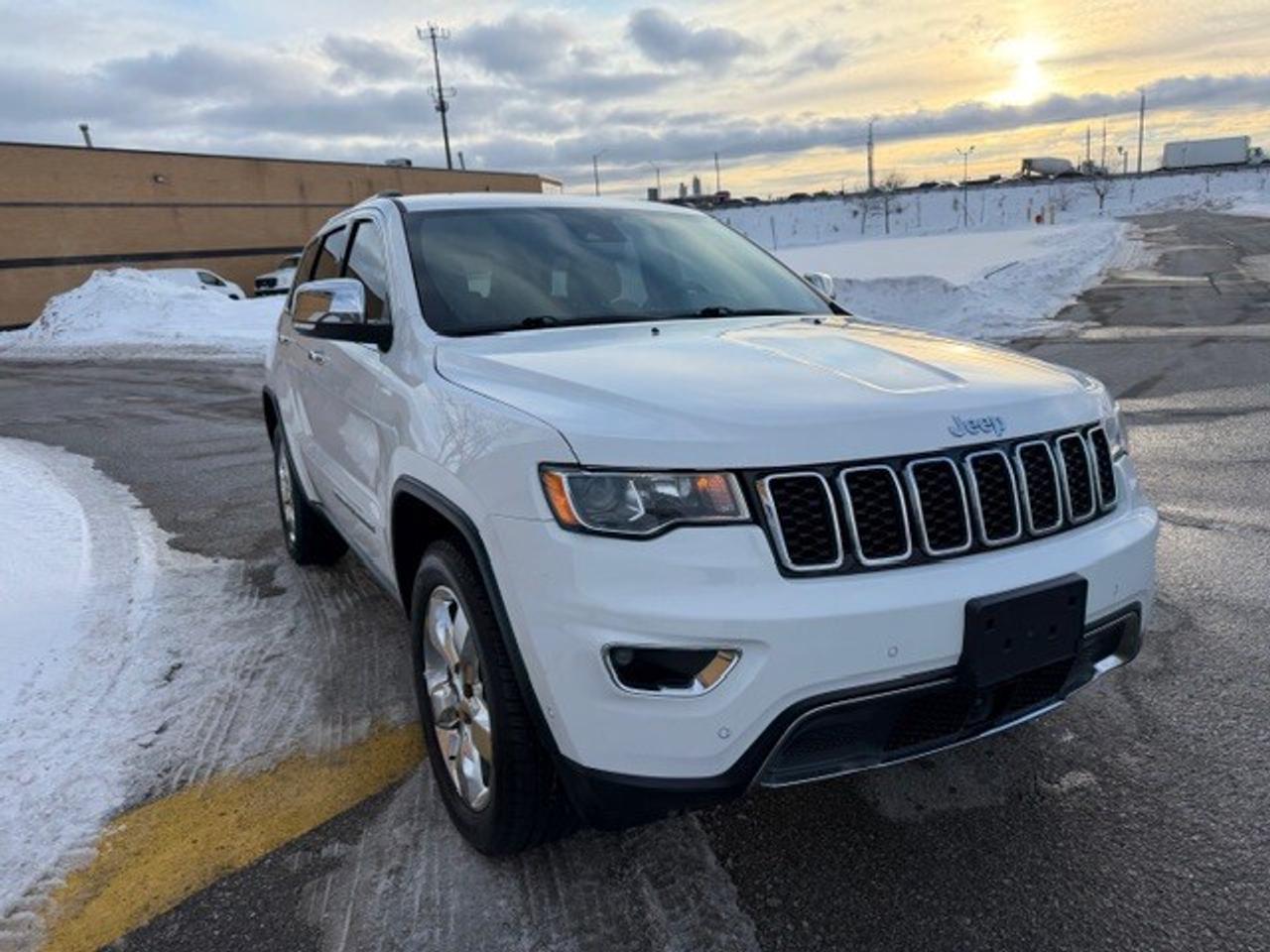 2020 Jeep Grand Cherokee Limited 4x4 Leather Apple Carplay Remote Starter Photo2