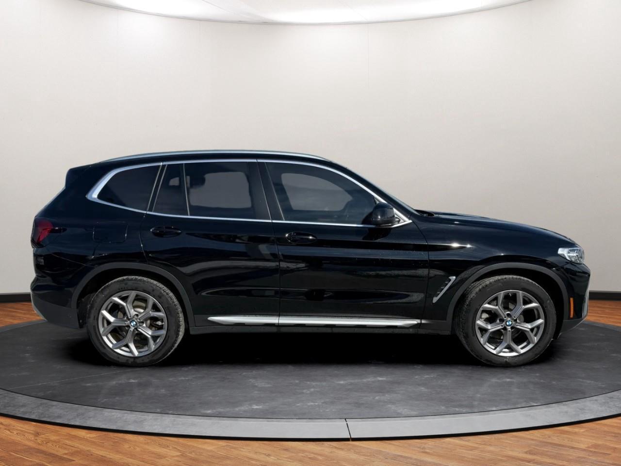 2022 BMW X3 xDrive30i Photo