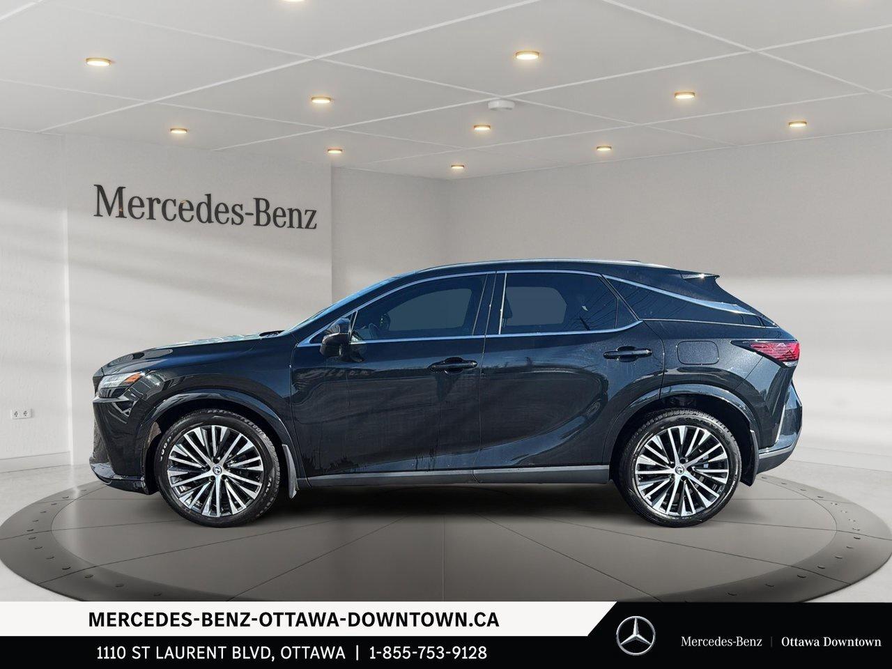 2023 Lexus RX 350 Low 44,463 KM   Sleek Black-on-Black   Next-Ge Photo