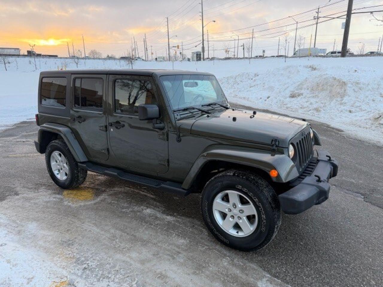 2015 Jeep WRANGLER UNLIMITED 4x4 Sahara Leather Automatic Soft Top Sold AS IS Photo4
