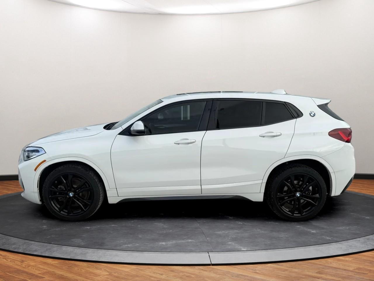 2022 BMW X2 xDrive28i Photo