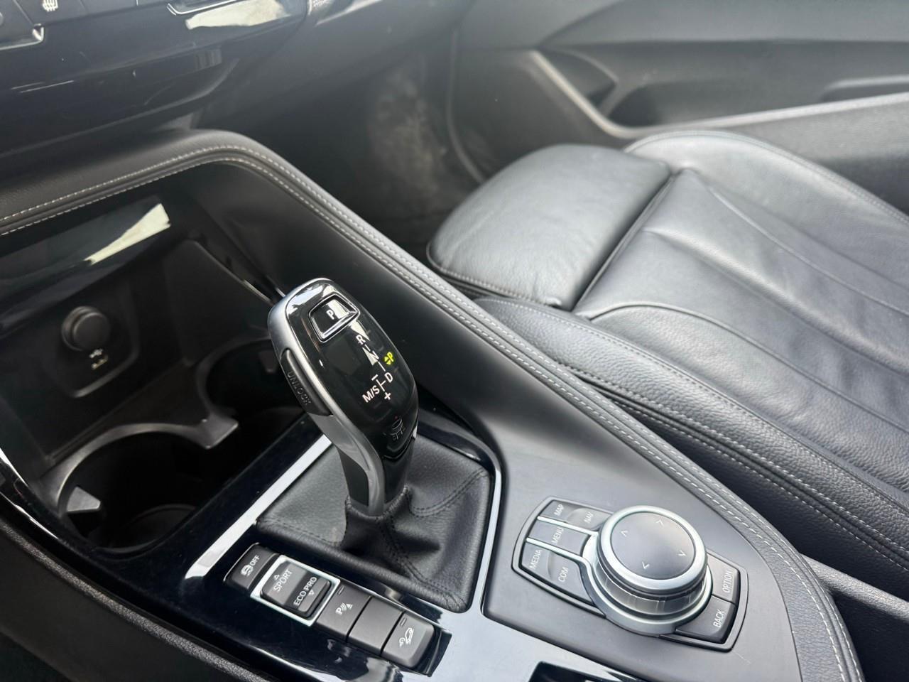 2022 BMW X2 xDrive28i Photo