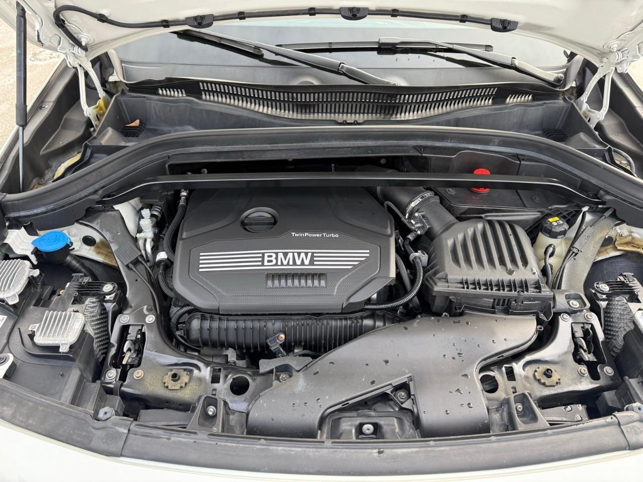 2022 BMW X2 xDrive28i Photo