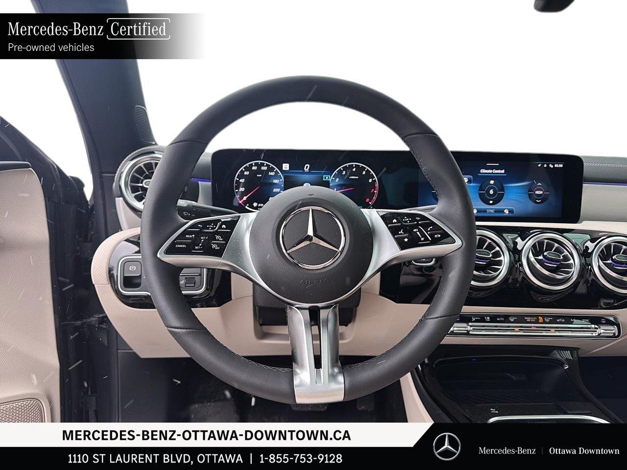 2025 Mercedes-Benz CLA250 4MATIC Coupe ONLY 700KMS ALMOST NEW / Photo