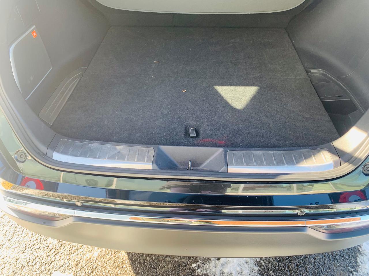 2021 Toyota Venza XLE 4dr All-Wheel Drive Photo