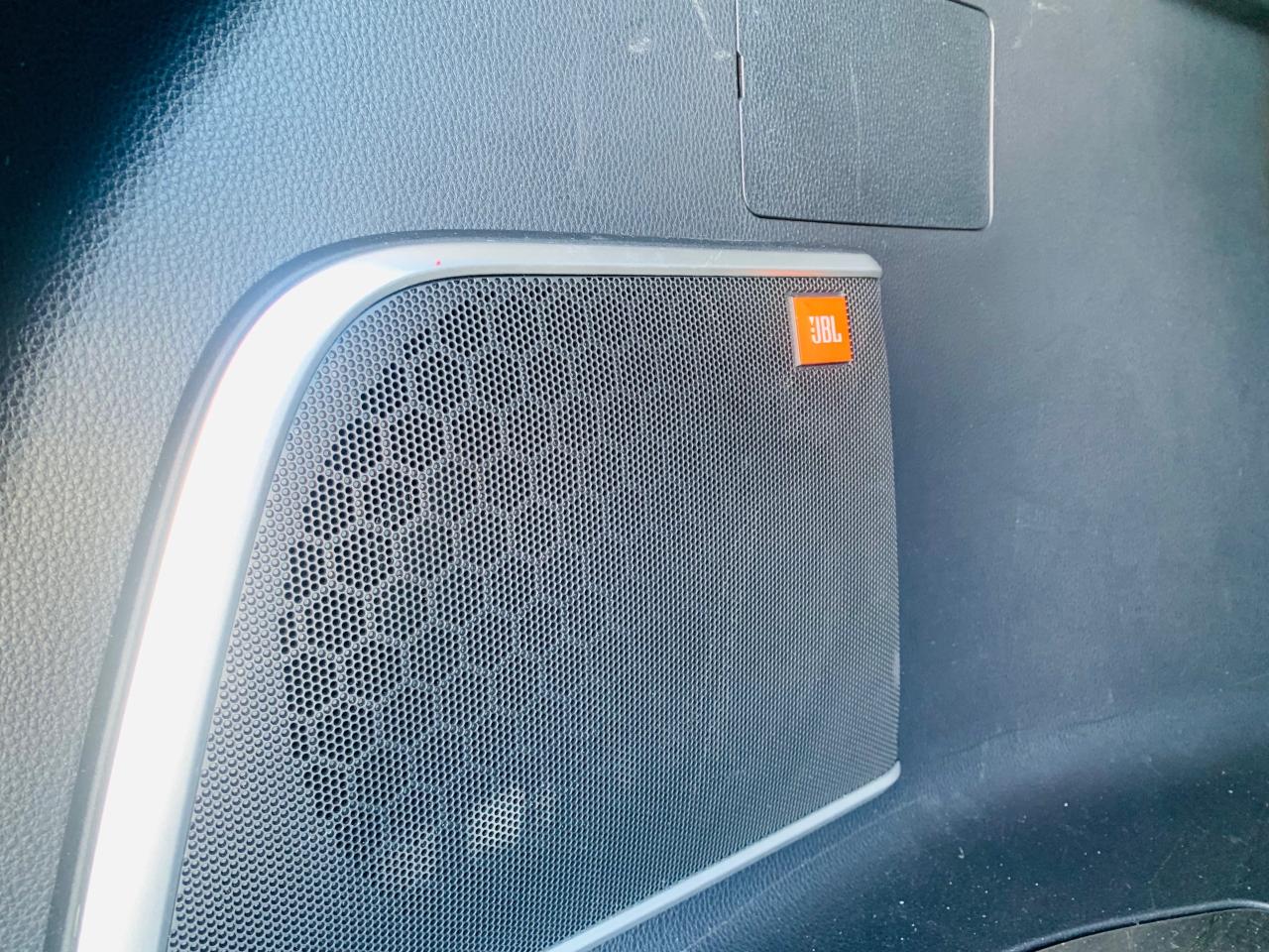 2021 Toyota Venza XLE 4dr All-Wheel Drive Photo