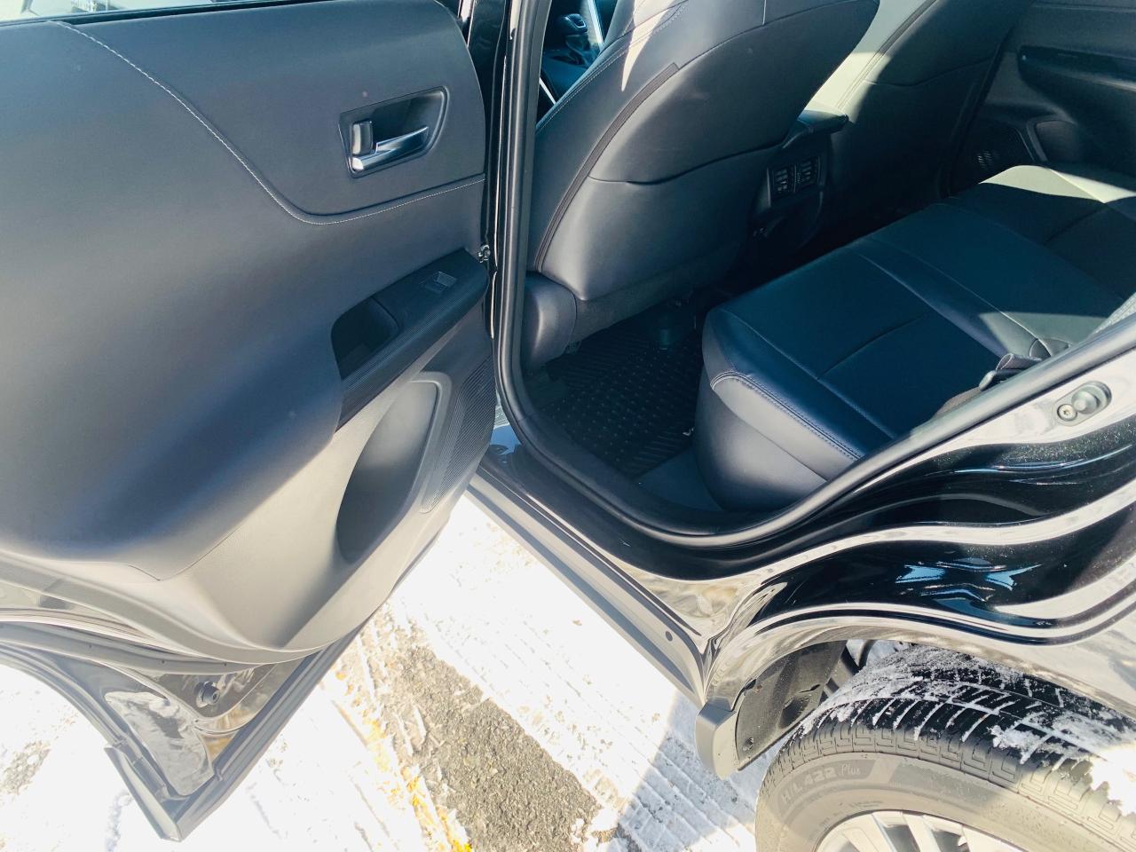 2021 Toyota Venza XLE 4dr All-Wheel Drive Photo