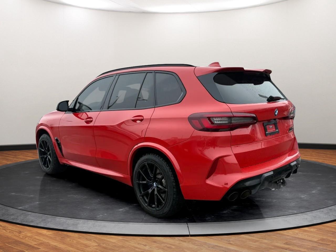 2021 BMW X5 M Competition Photo2