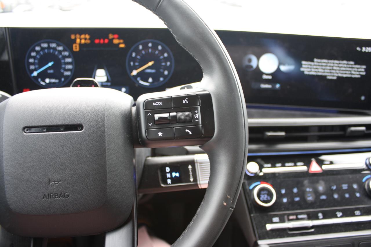 2025 Hyundai Santa Fe ULTIMATE CALLIGRAPHY AWD Photo