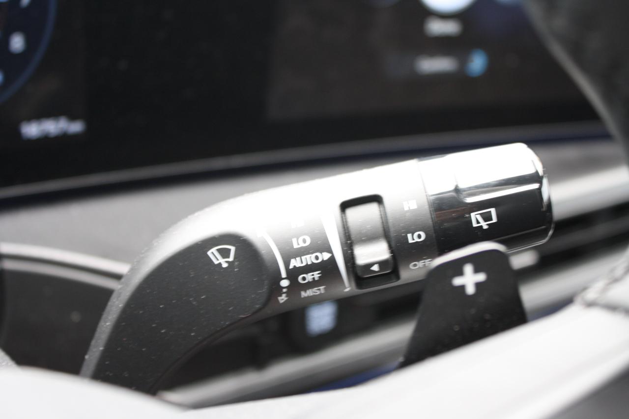 2025 Hyundai Santa Fe ULTIMATE CALLIGRAPHY AWD Photo