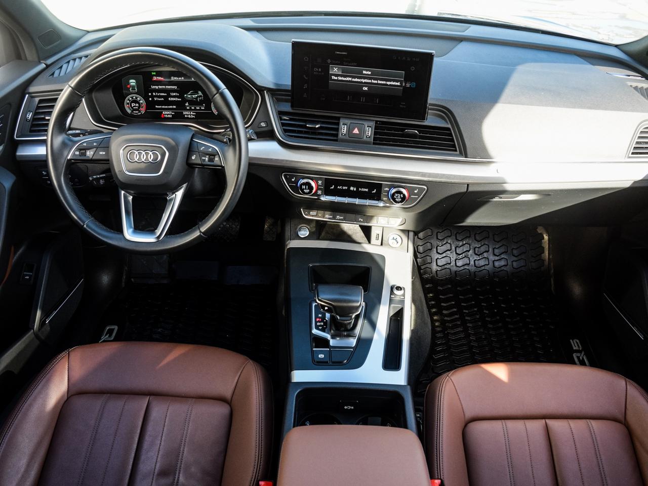 2022 Audi Q5 Technik 45 TFSI quattro Photo