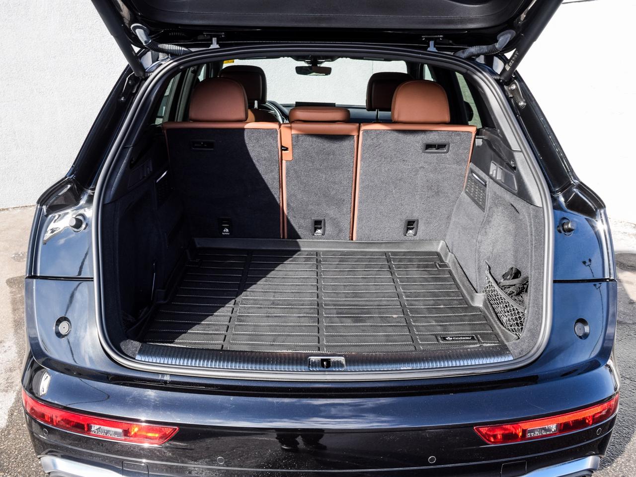 2022 Audi Q5 Technik 45 TFSI quattro Photo