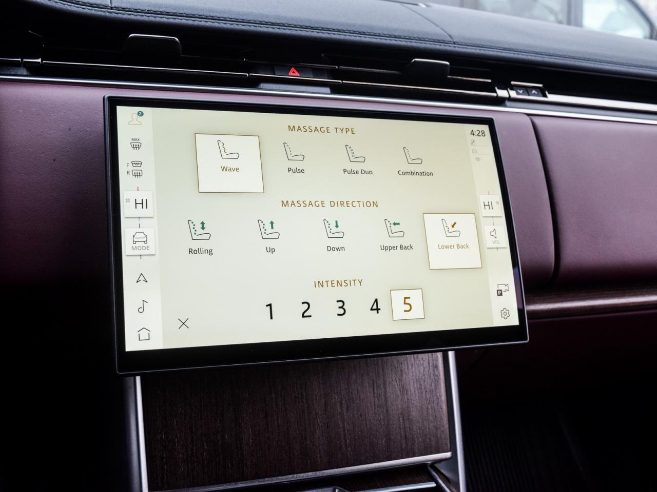 2025 Land Rover Range Rover P400 SE SWB Photo