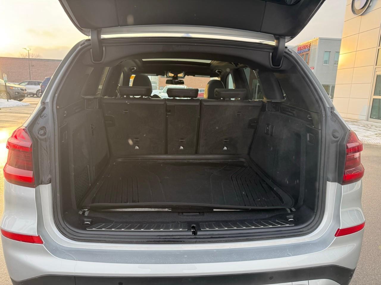 2021 BMW X3 xDrive30i Photo