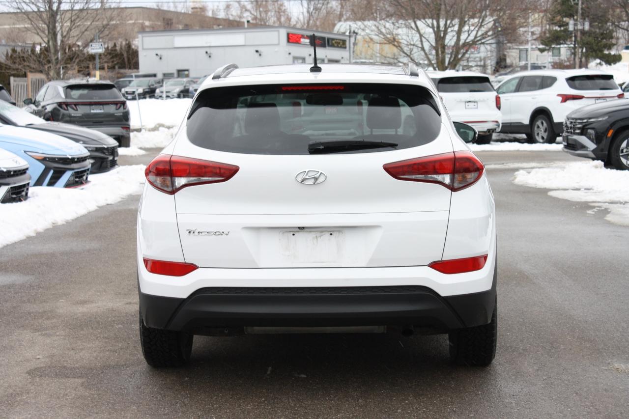 2017 Hyundai Tucson FWD 4DR 2.0L SE Photo