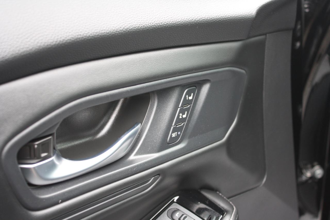 2023 Honda Accord Hybrid Touring CVT Photo