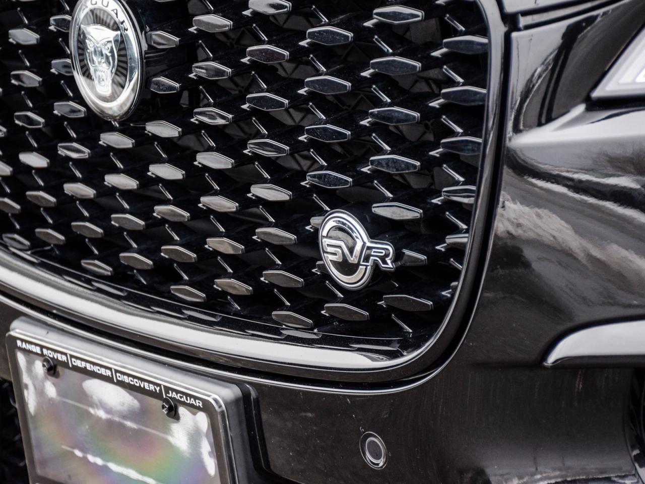 2025 Jaguar F-PACE P575 SVR 575 Edition Auto Photo