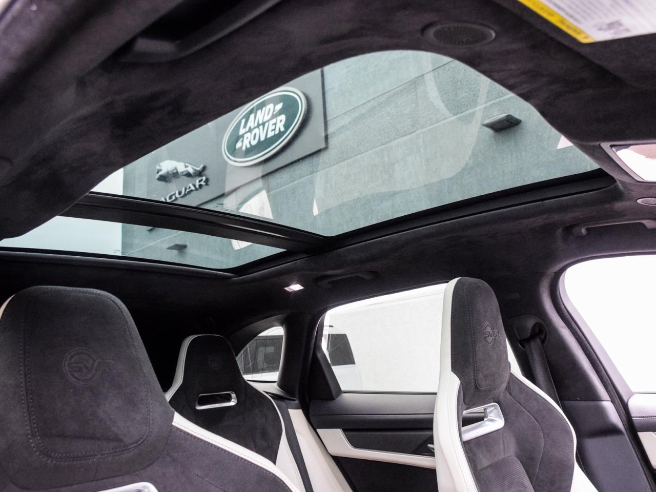 2025 Jaguar F-PACE P575 SVR 575 Edition Auto Photo