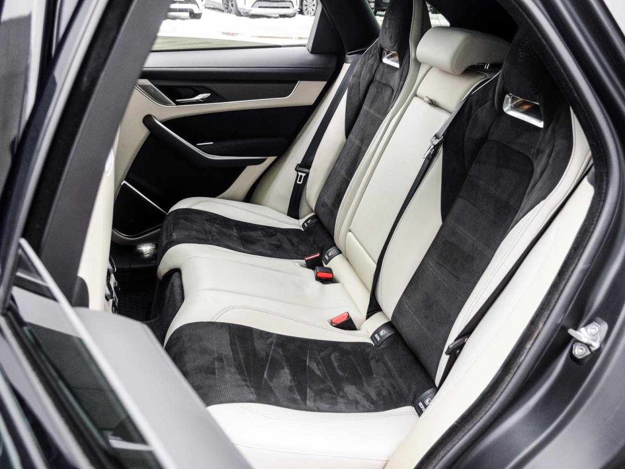 2025 Jaguar F-PACE P575 SVR 575 Edition Auto Photo