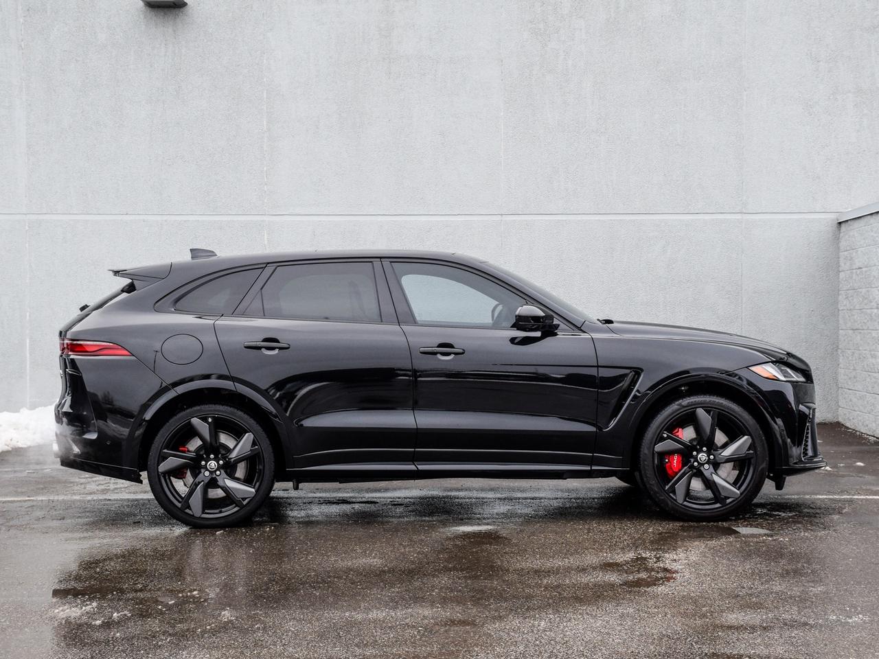 2025 Jaguar F-PACE P575 SVR 575 Edition Auto Photo