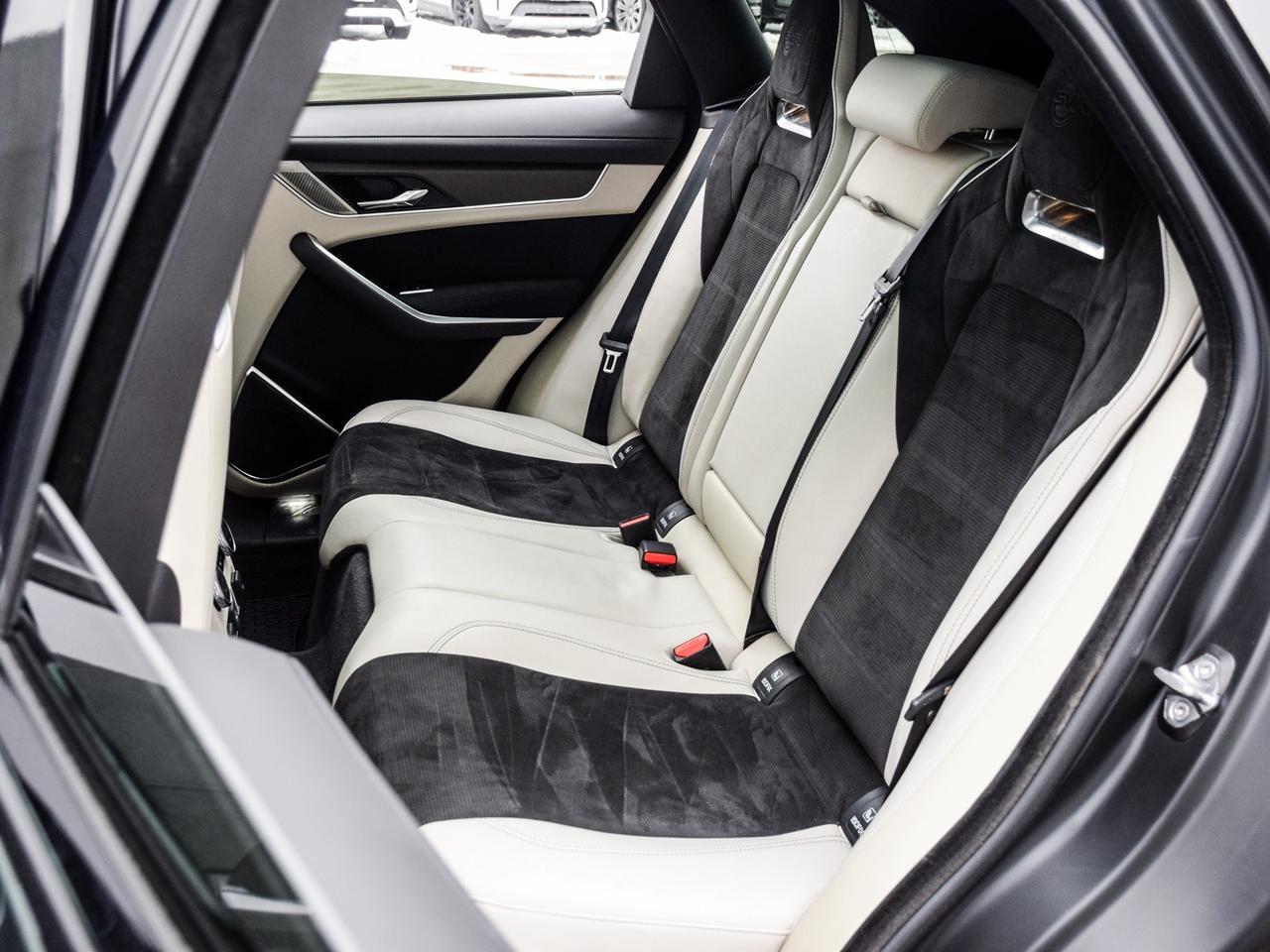 2025 Jaguar F-PACE P575 SVR 575 Edition Auto Photo