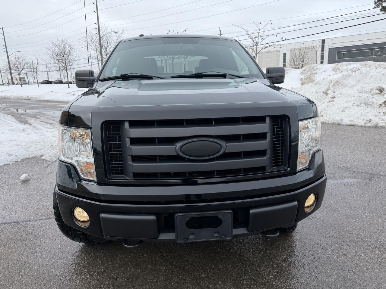 2009 Ford F-150 5.4L V8 SuperCrew 4X4 1 OWNER ONLY 145,000 KM Photo