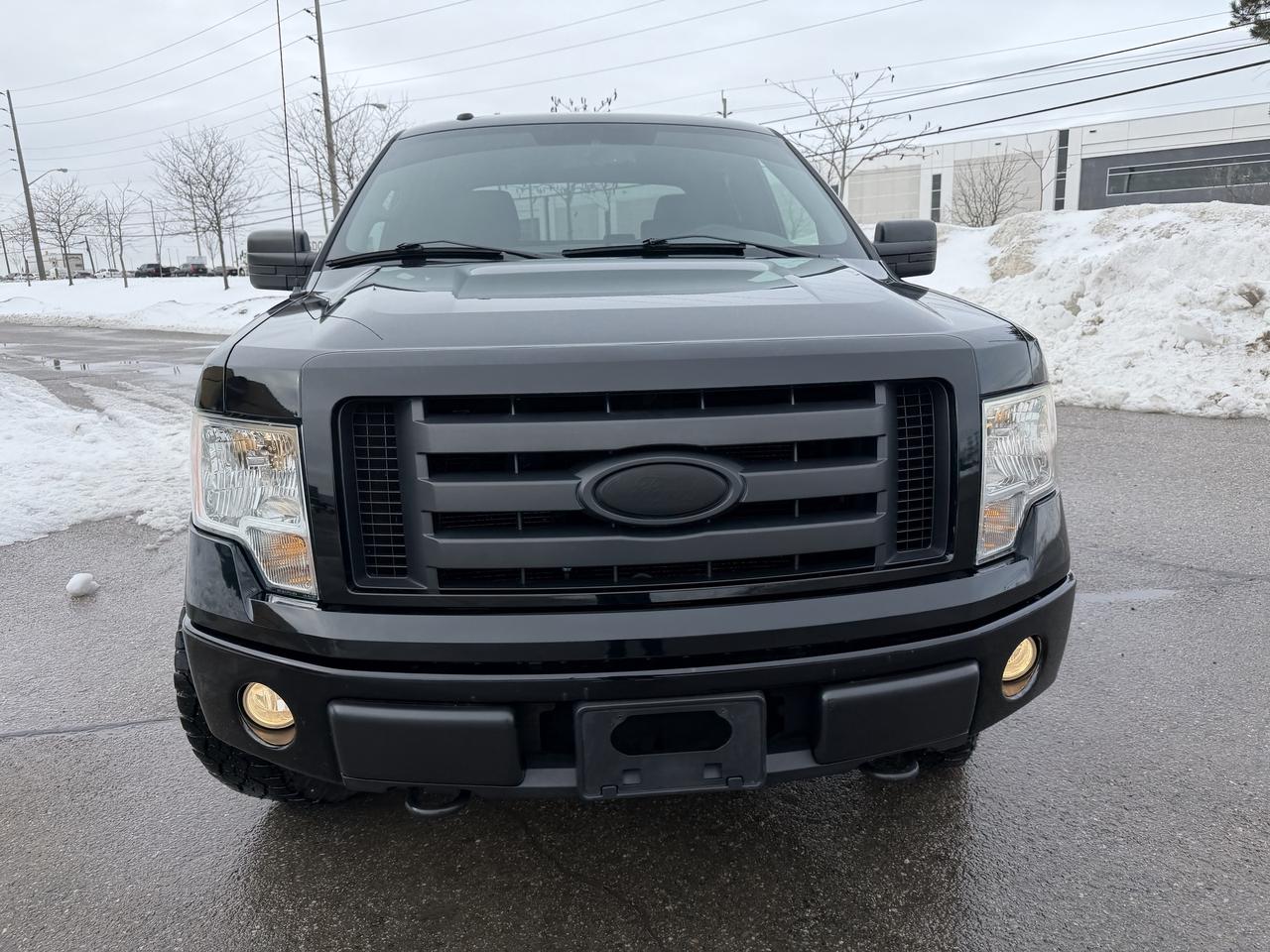 2009 Ford F-150 5.4L V8 SuperCrew 4X4 1 OWNER ONLY 145,000 KM Photo2