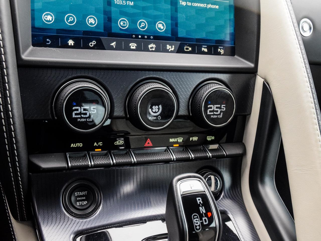 2023 Jaguar F-Type  Photo