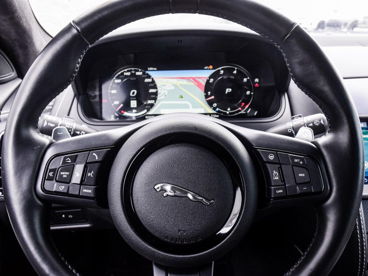 2023 Jaguar F-Type  Photo